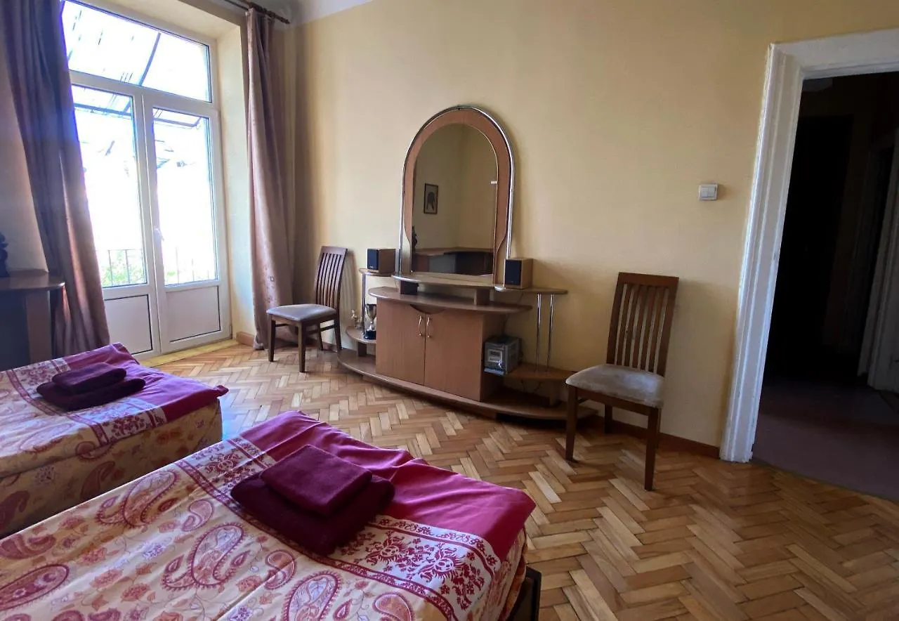 Apartment On Svobody Avenue Lviv