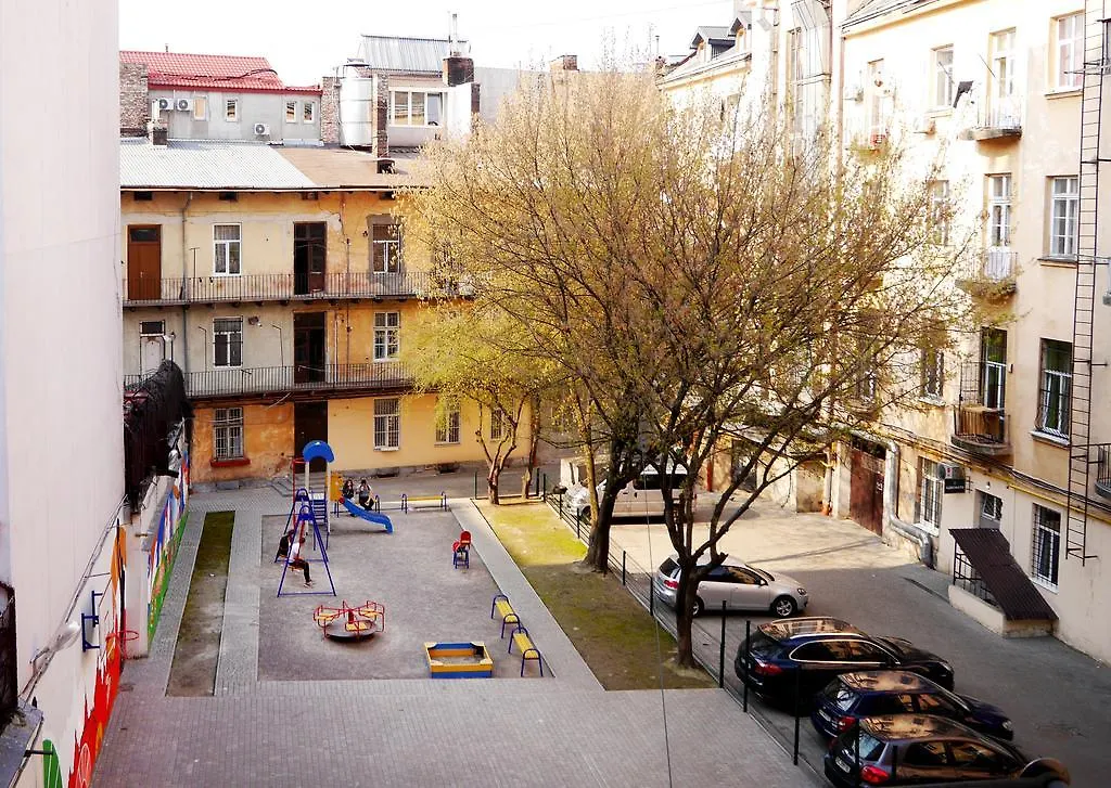 Apartment On Svobody Avenue Lviv